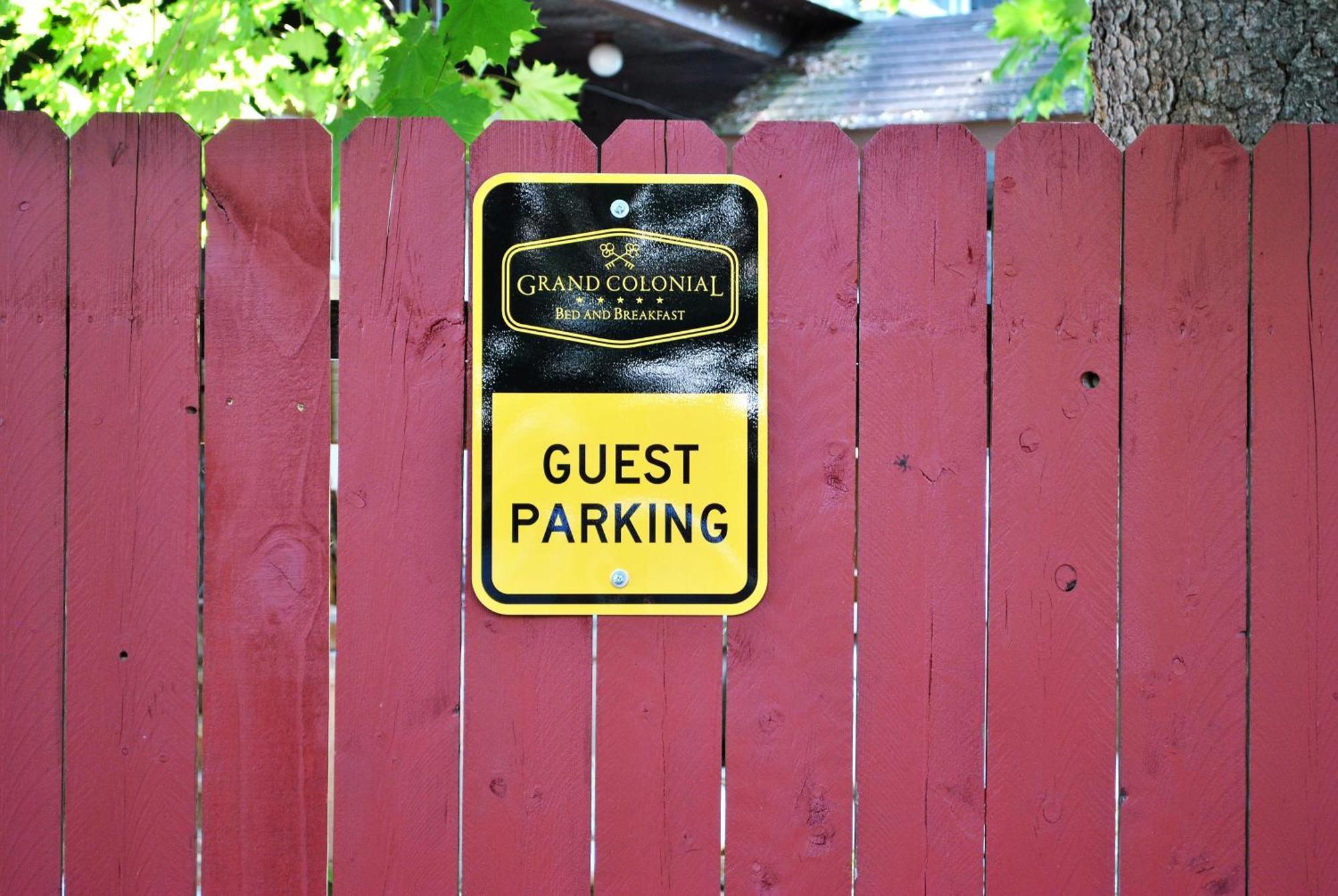 Grand Colonial Bed And Breakfast Herkimer Exterior photo