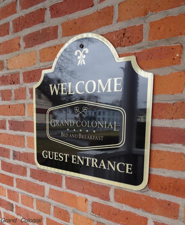 Grand Colonial Bed And Breakfast Herkimer Exterior photo